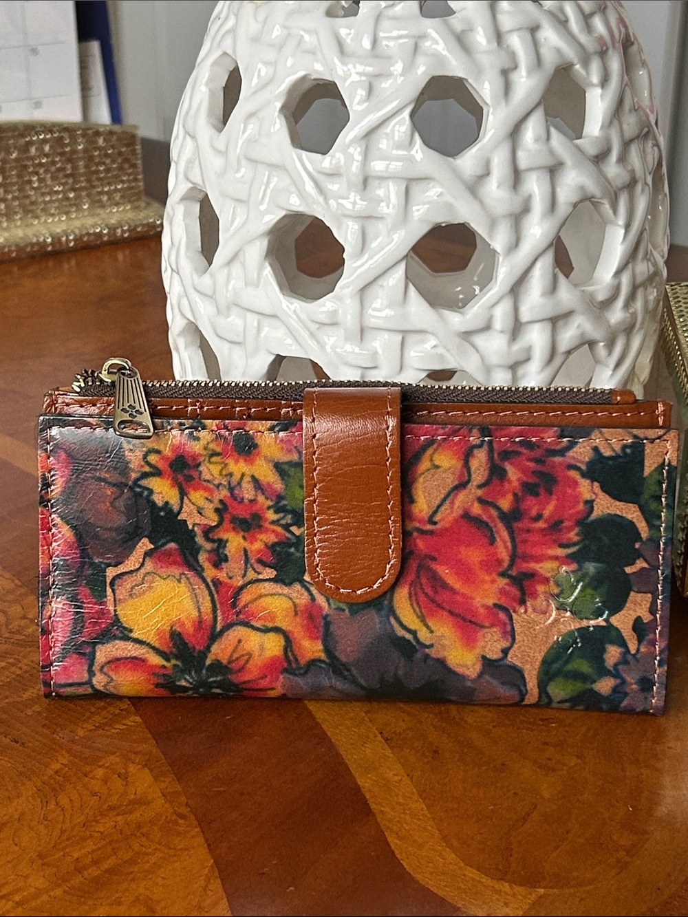 Patricia Nash Floral Nazari Wallet with Tan Trim